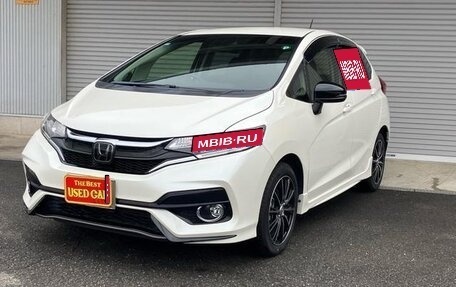Honda Fit III, 2017 год, 810 000 рублей, 1 фотография