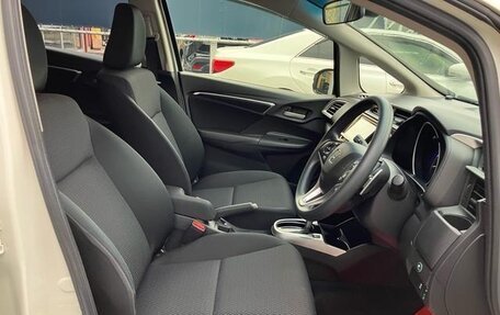 Honda Fit III, 2017 год, 810 000 рублей, 13 фотография