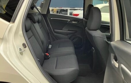Honda Fit III, 2017 год, 810 000 рублей, 23 фотография