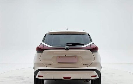 Nissan Kicks I, 2023 год, 1 644 000 рублей, 6 фотография