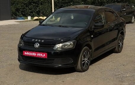 Volkswagen Polo VI (EU Market), 2012 год, 760 000 рублей, 2 фотография