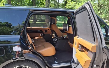 Land Rover Range Rover IV рестайлинг, 2019 год, 9 500 000 рублей, 3 фотография