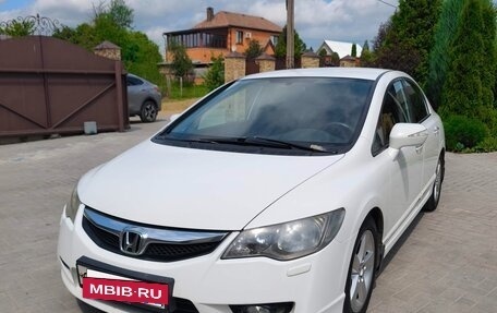 Honda Civic VIII, 2010 год, 870 000 рублей, 2 фотография