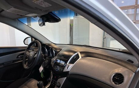 Chevrolet Cruze II, 2014 год, 750 000 рублей, 12 фотография