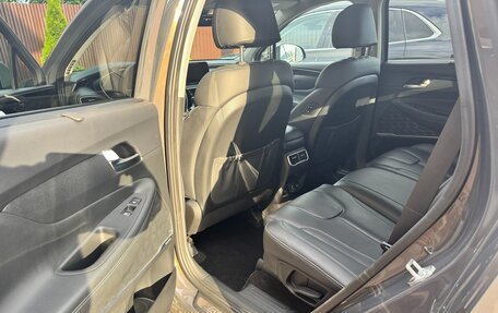 Hyundai Santa Fe IV, 2022 год, 3 890 000 рублей, 10 фотография