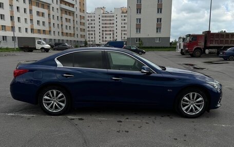 Infiniti Q50 I рестайлинг, 2017 год, 1 800 000 рублей, 13 фотография