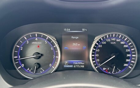 Infiniti Q50 I рестайлинг, 2017 год, 1 800 000 рублей, 9 фотография