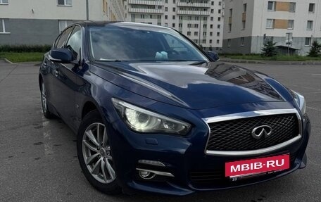 Infiniti Q50 I рестайлинг, 2017 год, 1 800 000 рублей, 15 фотография