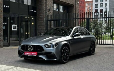 Mercedes-Benz E-Класс AMG, 2021 год, 11 200 000 рублей, 1 фотография