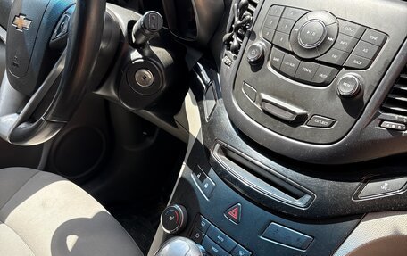 Chevrolet Orlando I, 2012 год, 1 200 000 рублей, 6 фотография