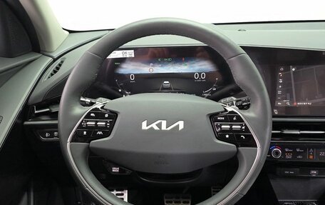 KIA Niro, 2022 год, 2 220 000 рублей, 13 фотография