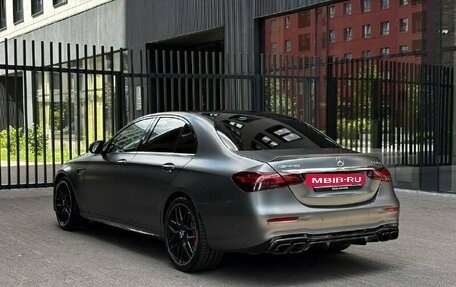 Mercedes-Benz E-Класс AMG, 2021 год, 11 200 000 рублей, 4 фотография