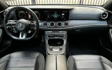 Mercedes-Benz E-Класс AMG, 2021 год, 11 200 000 рублей, 16 фотография