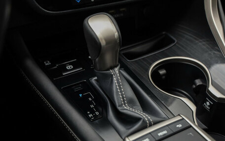 Lexus RX IV рестайлинг, 2021 год, 4 899 000 рублей, 22 фотография
