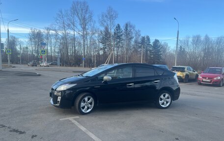 Toyota Prius, 2011 год, 920 000 рублей, 5 фотография