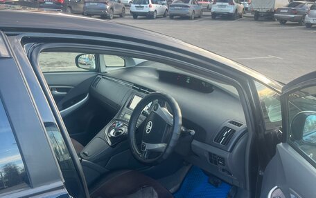 Toyota Prius, 2011 год, 920 000 рублей, 7 фотография