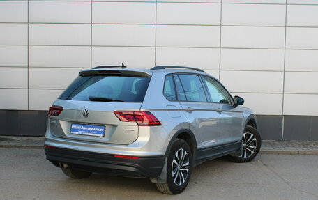 Volkswagen Tiguan II, 2020 год, 2 115 000 рублей, 6 фотография