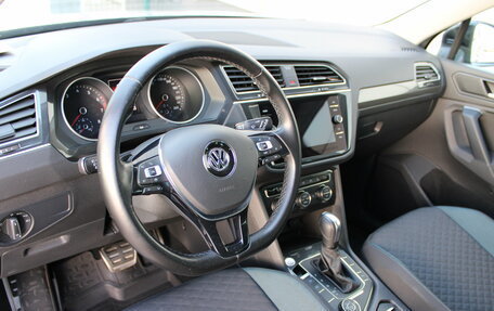 Volkswagen Tiguan II, 2020 год, 2 115 000 рублей, 10 фотография
