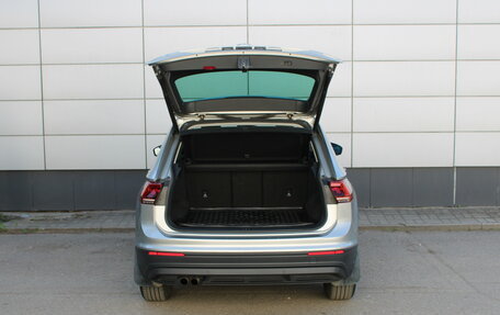 Volkswagen Tiguan II, 2020 год, 2 115 000 рублей, 13 фотография