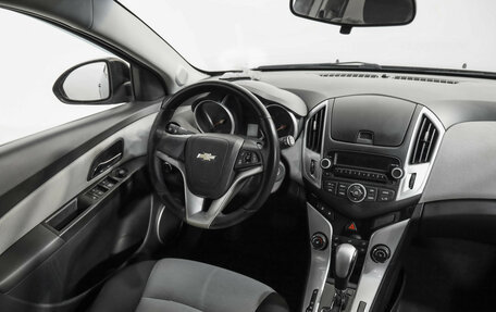 Chevrolet Cruze II, 2014 год, 899 000 рублей, 10 фотография