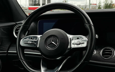Mercedes-Benz E-Класс, 2019 год, 3 875 000 рублей, 15 фотография