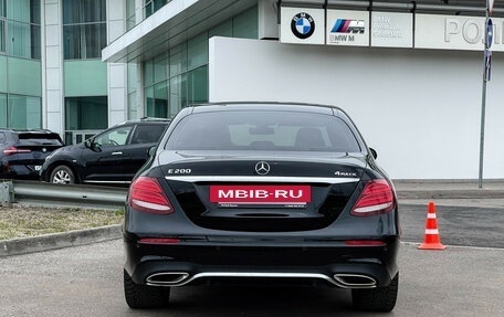 Mercedes-Benz E-Класс, 2019 год, 3 875 000 рублей, 7 фотография
