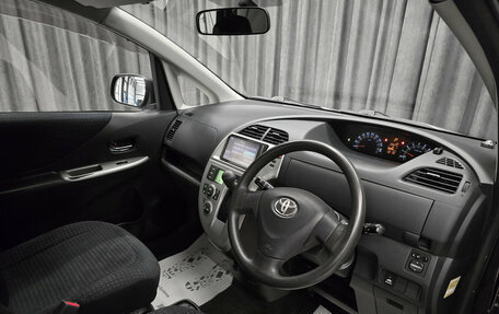Toyota Ractis I, 2010 год, 815 000 рублей, 11 фотография