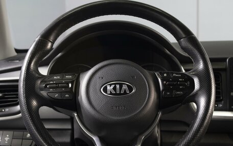 KIA Stonic, 2020 год, 1 890 000 рублей, 11 фотография
