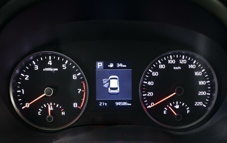 KIA Stonic, 2020 год, 1 890 000 рублей, 13 фотография