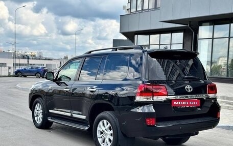 Toyota Land Cruiser 200, 2016 год, 5 310 000 рублей, 8 фотография