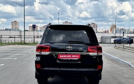 Toyota Land Cruiser 200, 2016 год, 5 310 000 рублей, 7 фотография
