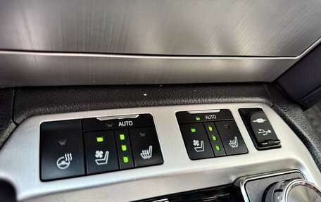 Toyota Land Cruiser 200, 2016 год, 5 310 000 рублей, 17 фотография