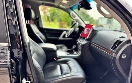 Toyota Land Cruiser 200, 2016 год, 5 310 000 рублей, 16 фотография