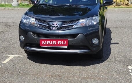 Toyota RAV4, 2014 год, 2 100 000 рублей, 2 фотография