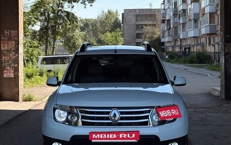 Renault Duster I рестайлинг, 2013 год, 980 000 рублей, 2 фотография