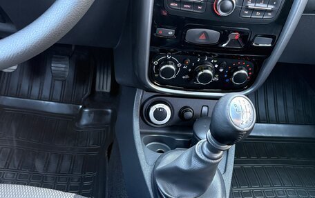 Renault Duster I рестайлинг, 2013 год, 980 000 рублей, 17 фотография