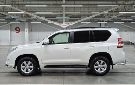 Toyota Land Cruiser Prado 150 рестайлинг 2, 2015 год, 3 800 000 рублей, 8 фотография