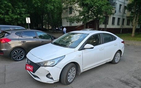 Hyundai Solaris II рестайлинг, 2021 год, 1 050 000 рублей, 1 фотография
