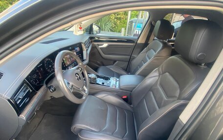 Volkswagen Touareg III, 2020 год, 5 500 000 рублей, 7 фотография