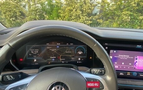 Volkswagen Touareg III, 2020 год, 5 500 000 рублей, 20 фотография