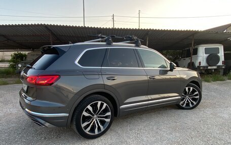 Volkswagen Touareg III, 2020 год, 5 500 000 рублей, 28 фотография