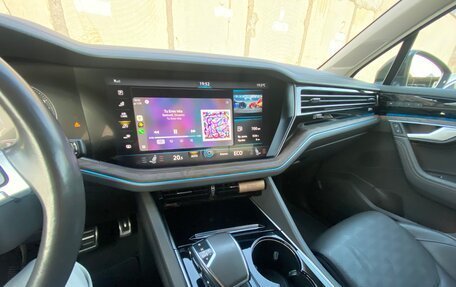 Volkswagen Touareg III, 2020 год, 5 500 000 рублей, 30 фотография