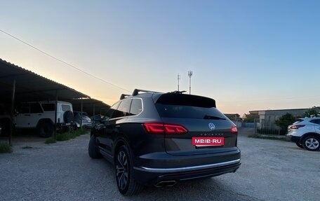 Volkswagen Touareg III, 2020 год, 5 500 000 рублей, 26 фотография