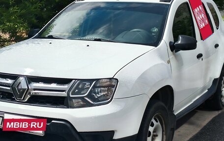 Renault Duster I рестайлинг, 2016 год, 650 000 рублей, 2 фотография