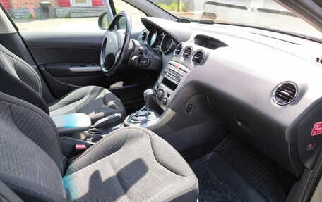 Peugeot 308 II, 2010 год, 600 000 рублей, 10 фотография