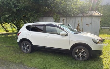 Nissan Qashqai, 2010 год, 900 000 рублей, 3 фотография