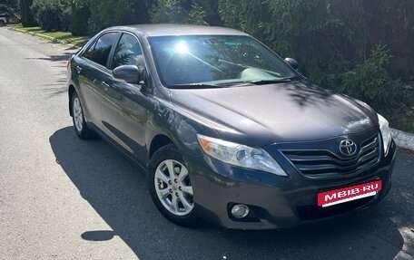 Toyota Camry, 2011 год, 1 330 000 рублей, 5 фотография