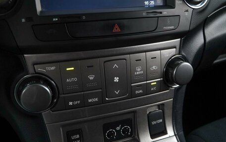 Toyota Highlander III, 2012 год, 1 849 777 рублей, 17 фотография