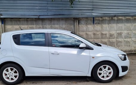 Chevrolet Aveo III, 2015 год, 720 000 рублей, 4 фотография