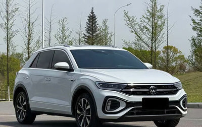Volkswagen T-Roc I, 2023 год, 1 850 000 рублей, 1 фотография